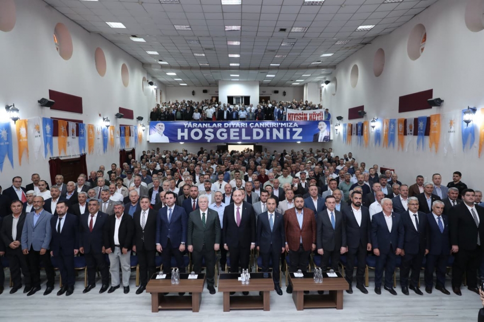 AK PARTİ ÇANKIRI TEŞKİLATI MAHALLE VE KÖY BAŞKANLARIYLA BİR ARAYA GELDİ - Görsel 2