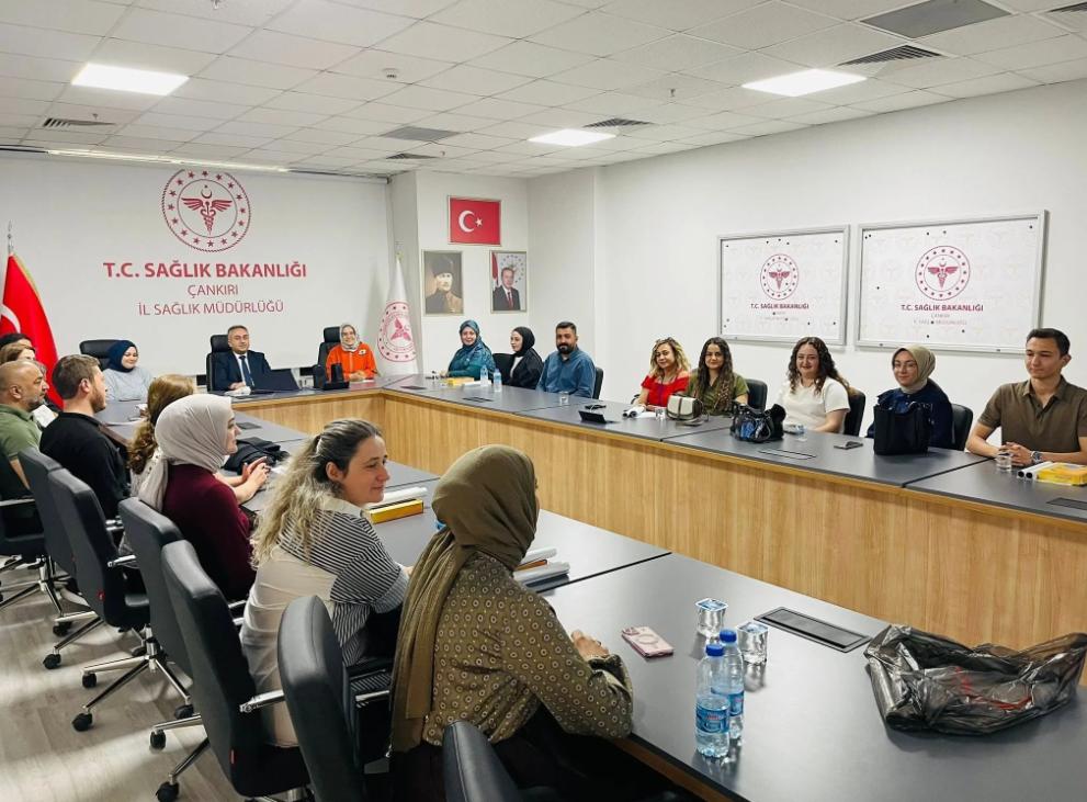 Çankırı'da "Sağlıklı Yaşa" Seferberliği: Saha Ekiplerine Kapsamlı Eğitim!