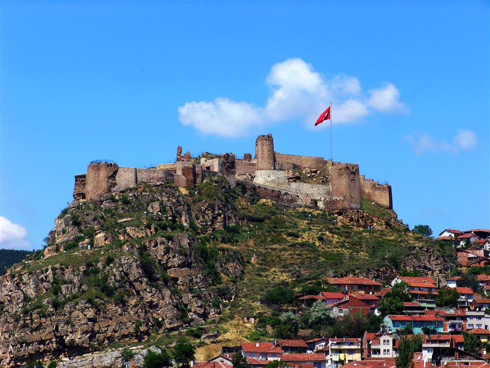 TARİHİ MEKANLAR ÖĞRENCİLERE DERS KONUSU OLDU
