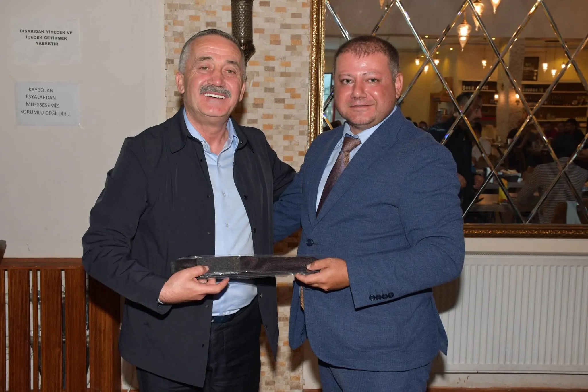 Ilgaz’da Yargı Mensuplarına Veda Yemeği: Hâkim Çağrı Mert ve Savcı Sefa Tabuk Uğurlandı - Görsel 2