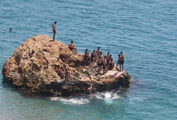 Turizm Kentinde Hissedilen Sıcaklık 47 Dereceye Ulaştı - Görsel 2