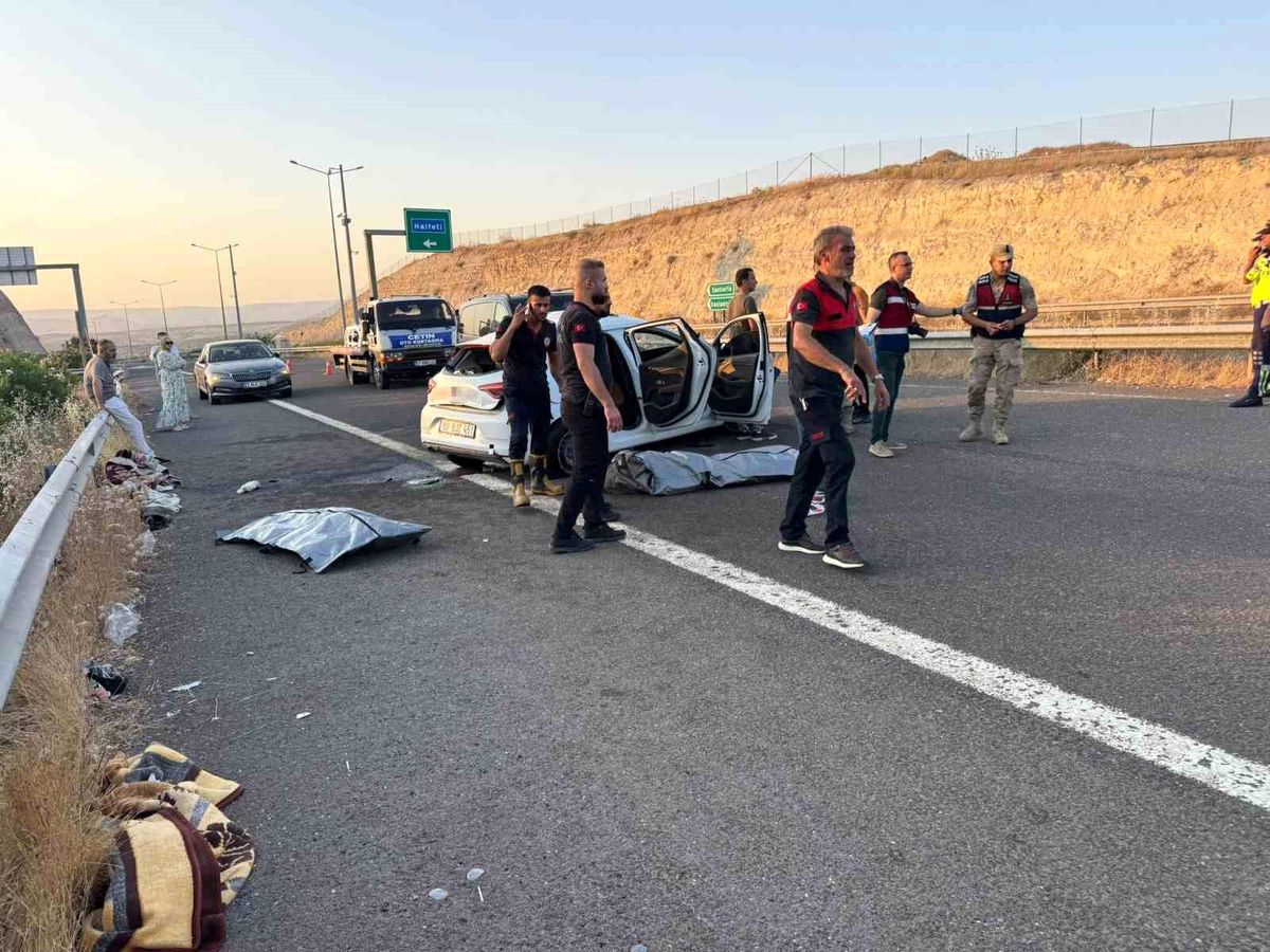 Şanlıurfa’daki Feci Kazada Ölü Sayısı 3’e Yükseldi: 7 Kişi Yaraland