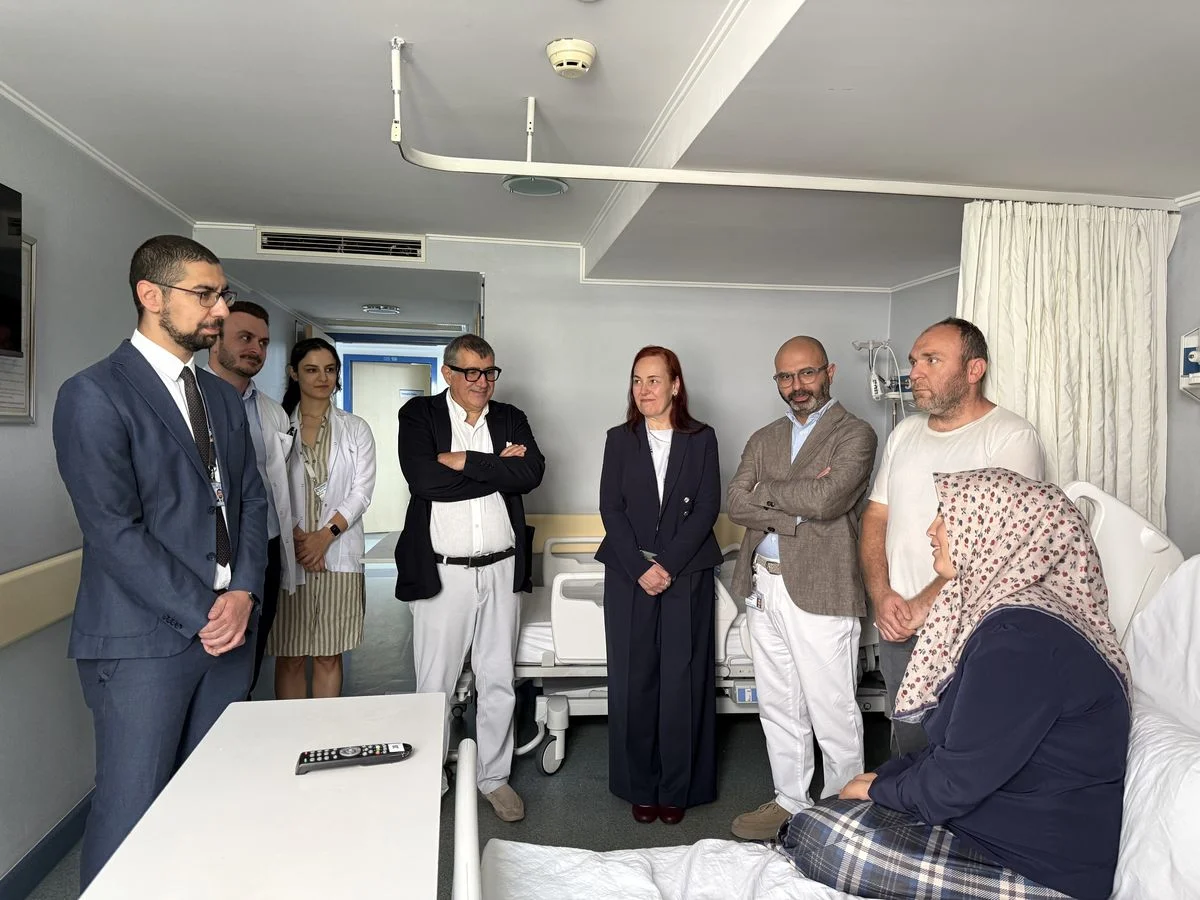 Türkiye'de Bir İlk: Anne Karnındaki Bebeğe Kapalı Omurilik Ameliyatı Başarıyla Gerçekleştirildi