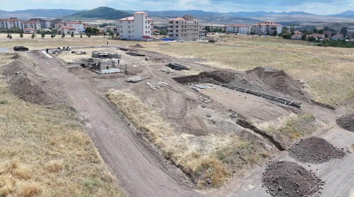 Çerkeş’te Karalar Mahallesi’ne Modern Park Projesi Başladı