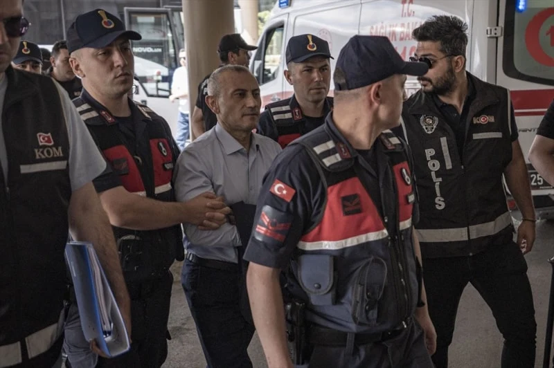 Eski Vali Tuncay Sonel Yeniden Adliyede