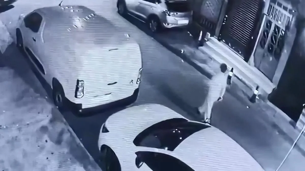 Beyoğlu'nda Sokakta Ceset Bulundu! Temizlik İşçisi Fark Etti, Boynunun Kırıldığı Belirlendi