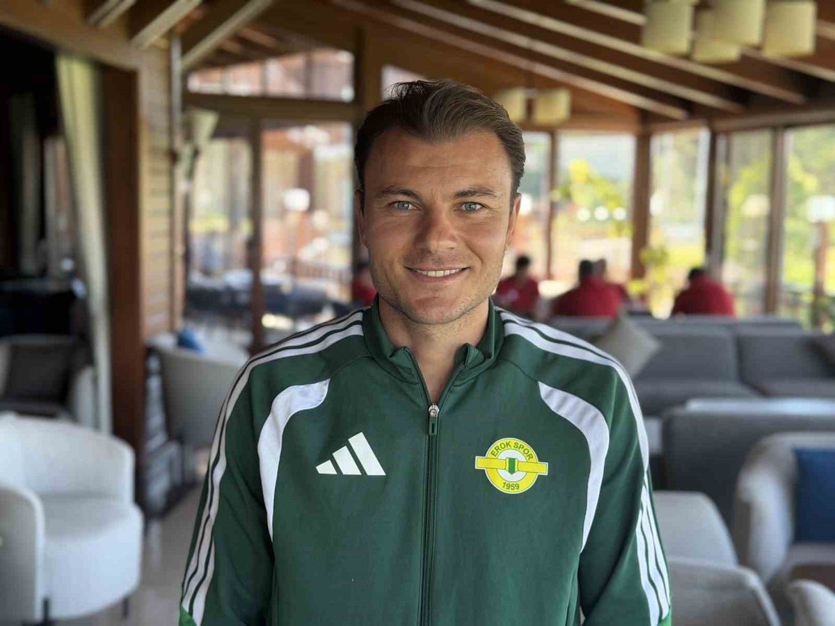 Yusuf Erdoğan'dan Esenler Erokspor Açıklaması: "Yarım Kalan Süper Lig Hedefini Tamamlamak İçin Geldim"