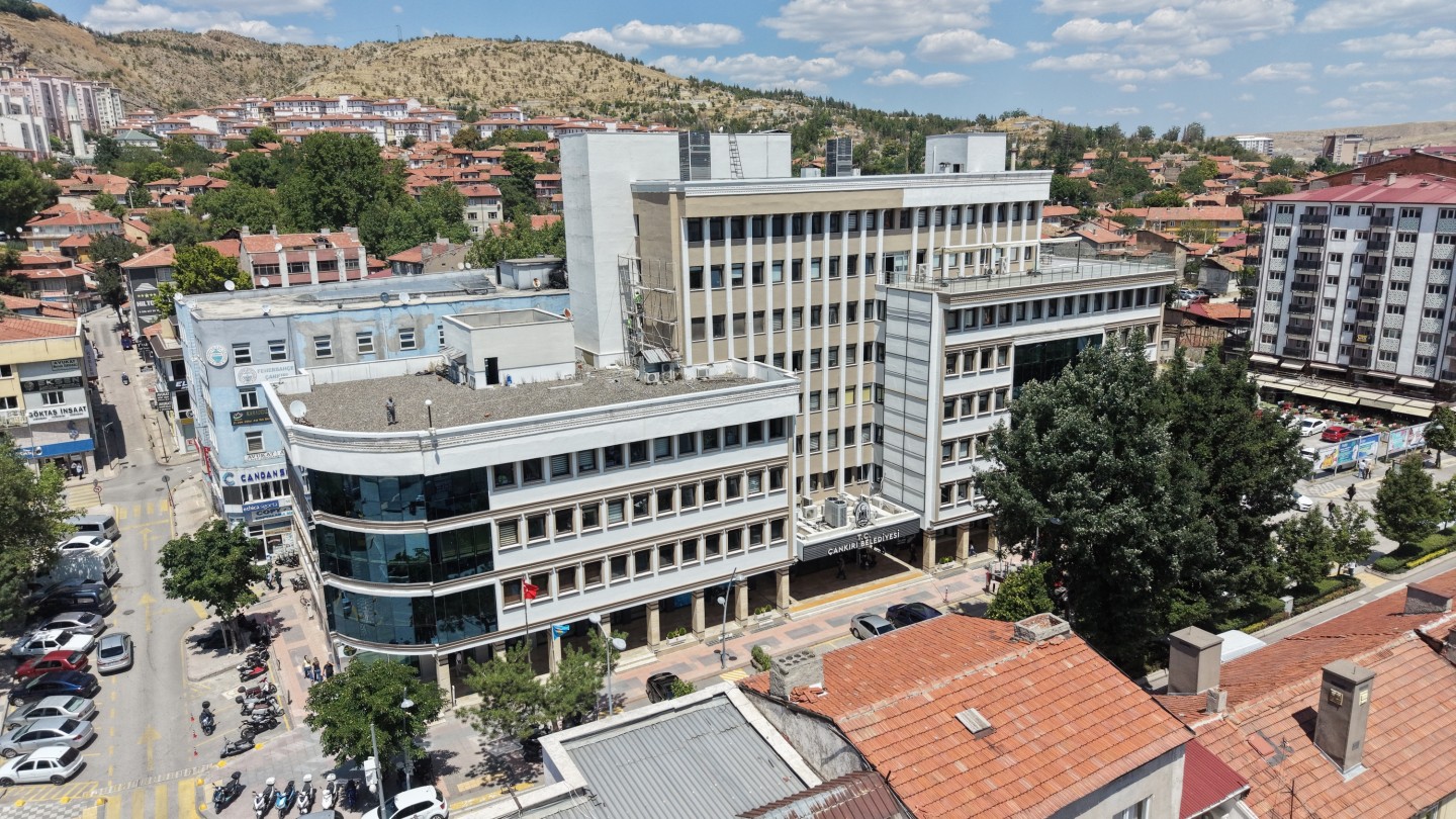 Çankırı Belediyesi Hizmet Binası Yeni Görünümüne Kavuşuyor