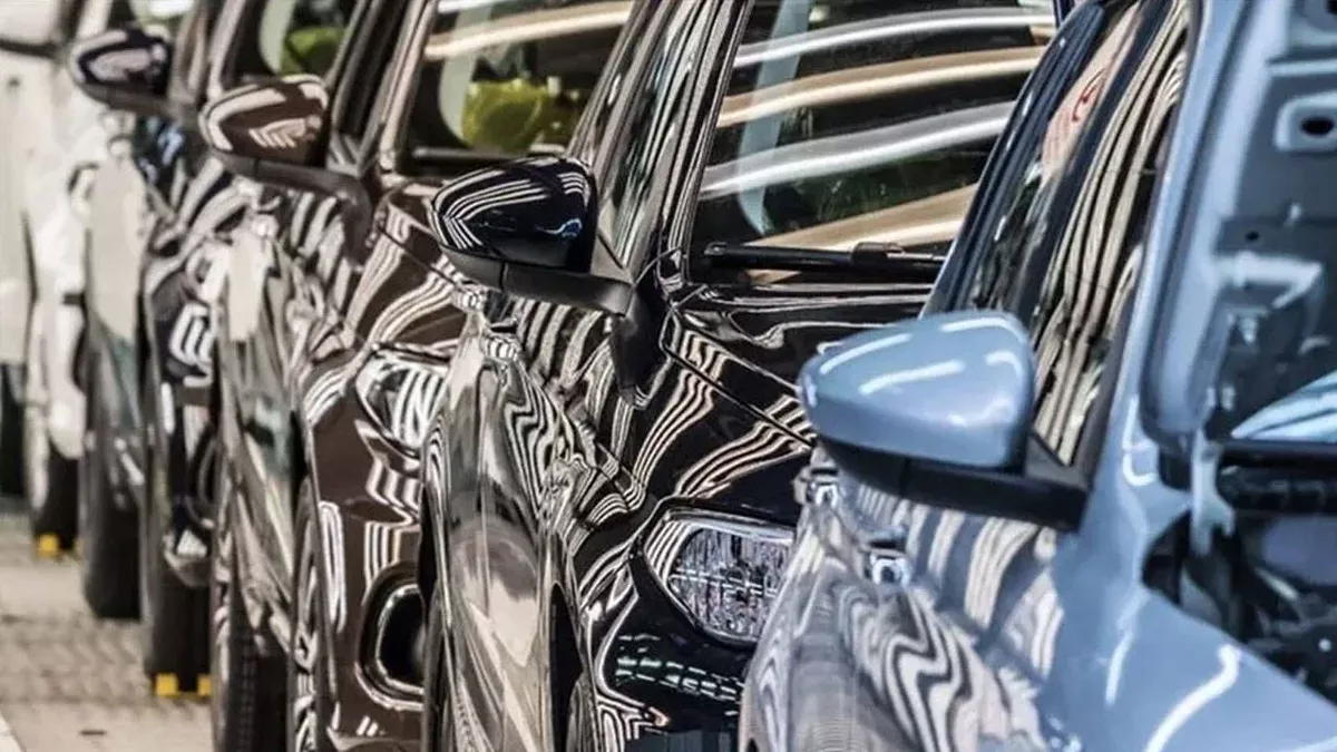 Otomobil Satışları İlk 7 Ayda Yüzde 12 Düştü! Otomotiv Pazarı Daralmaya Devam Ediyor