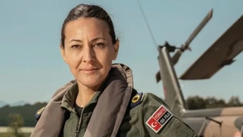 Albay Özlem Karapınar tarihe geçti! Türk Hava Kuvvetleri'nin ilk kadın paşası oldu