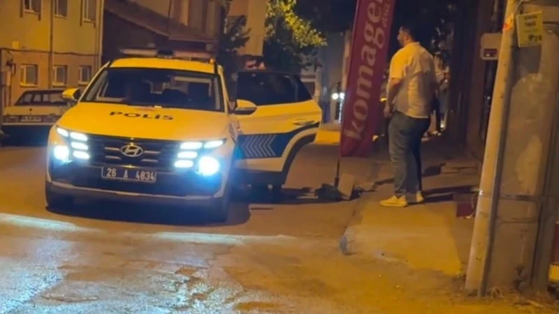 Eskişehir'de Çiğ Köfte Dükkânında Tartışma Büyüdü: Kadın Hastaneye Kaldırıldı, İşletme Çalışanı Karakola Götürüldü