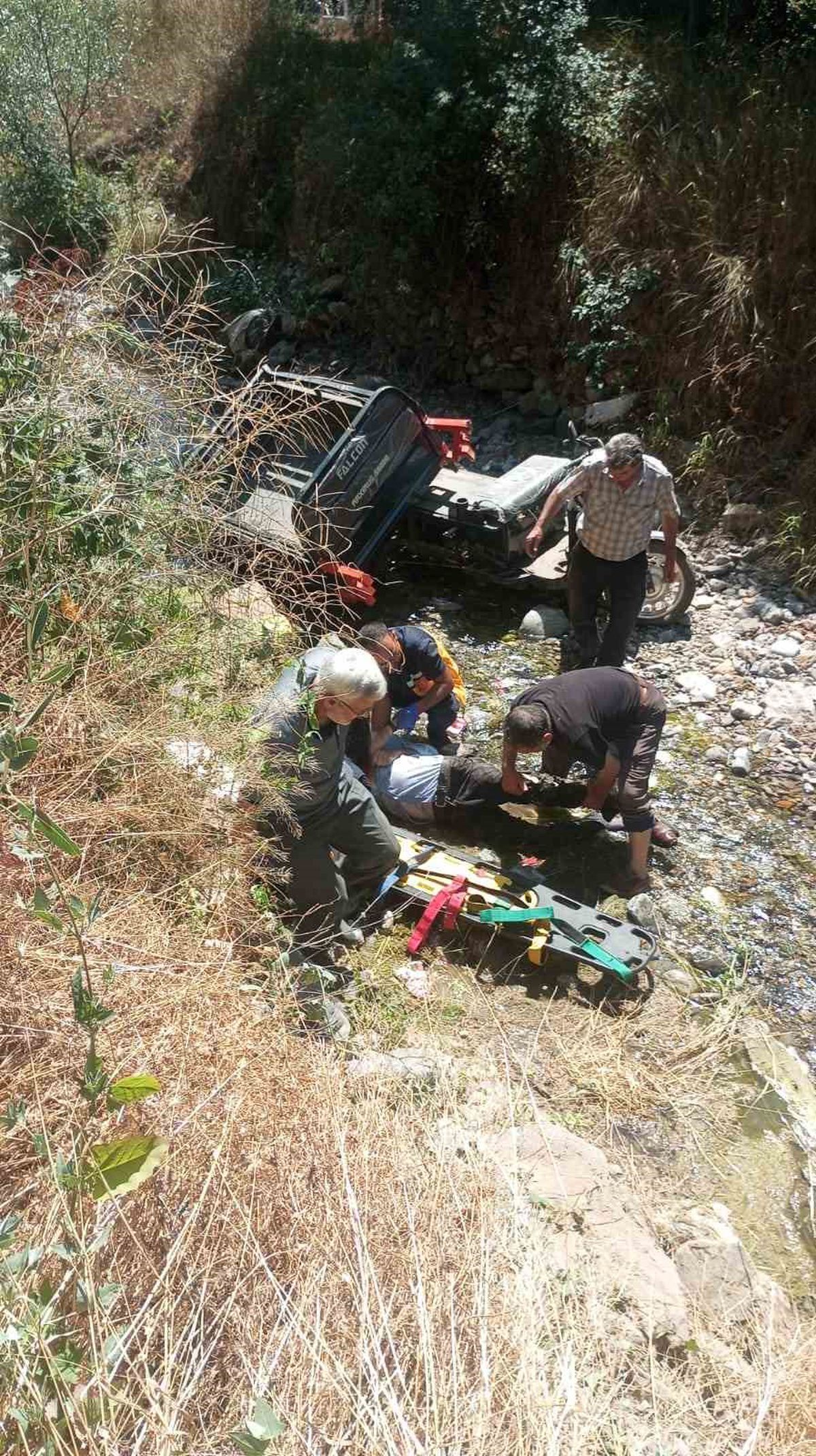 Kayseri Yahyalı’da Üç Tekerlekli Motosiklet Kazası: Dede Öldü, 2 Torunu Yaralandı
