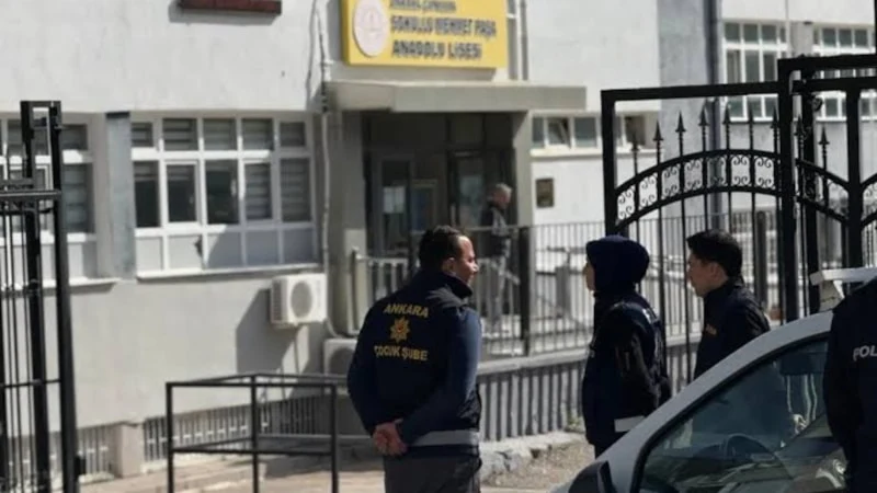 Okullarda Güvenlik Önlemleri Artıyor: 30 Bin Güvenlik Görevlisi Alımı Yapılacak
