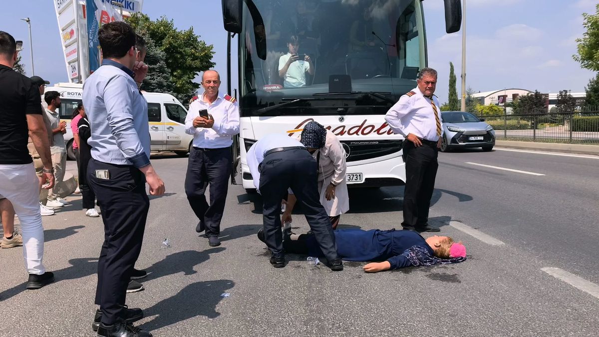 İnegöl Trafik Kazası: Yolcu Otobüsünün Çarptığı Kadın Ağır Yaralandı