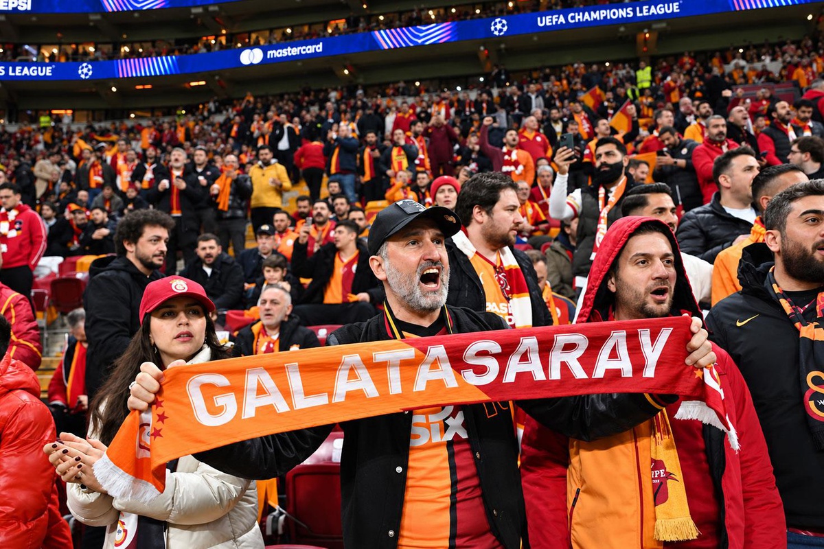 Galatasaray'da Sane'nin geleceği performansına bağlı: İlk hedef Ismaila Sarr