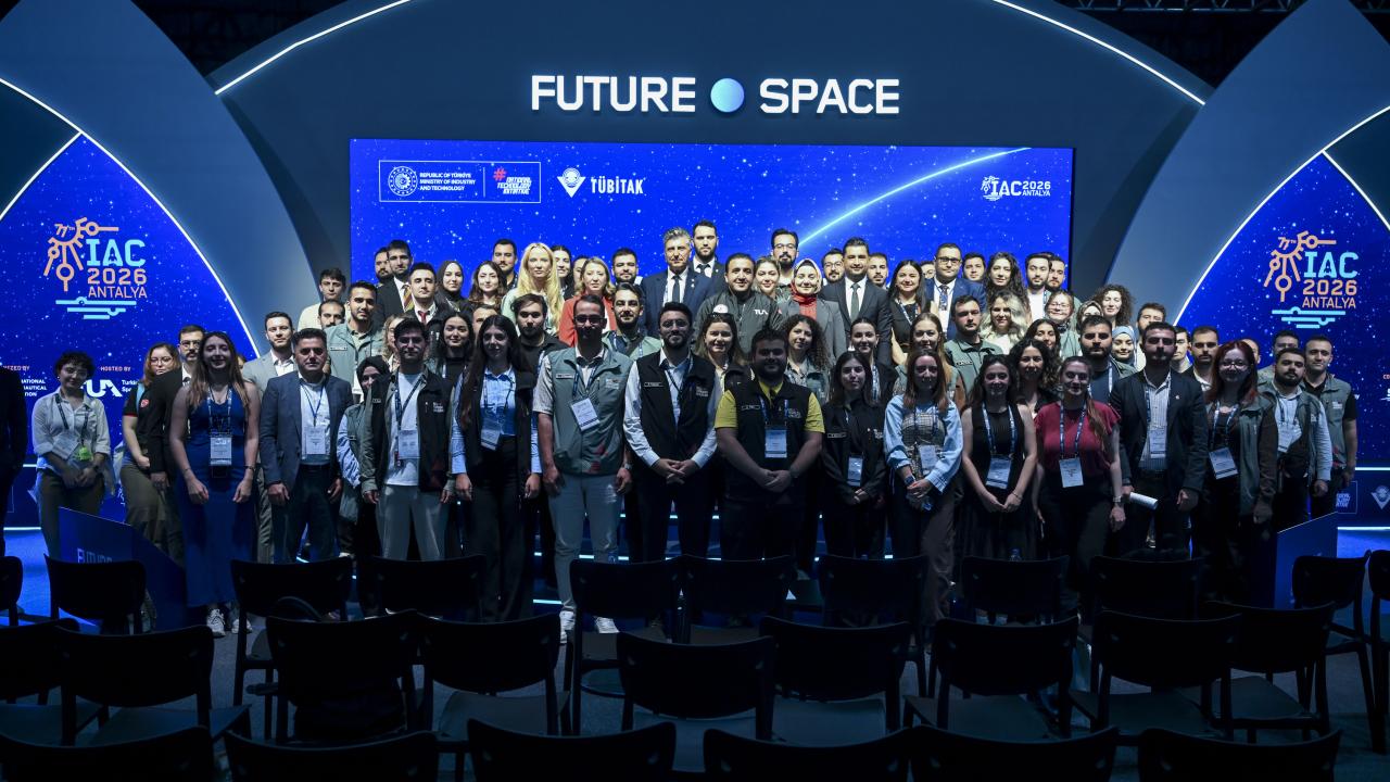 Uluslararası Uzay Kongresi’nde ilk kez gençlere özel Future Space alanı açıldı