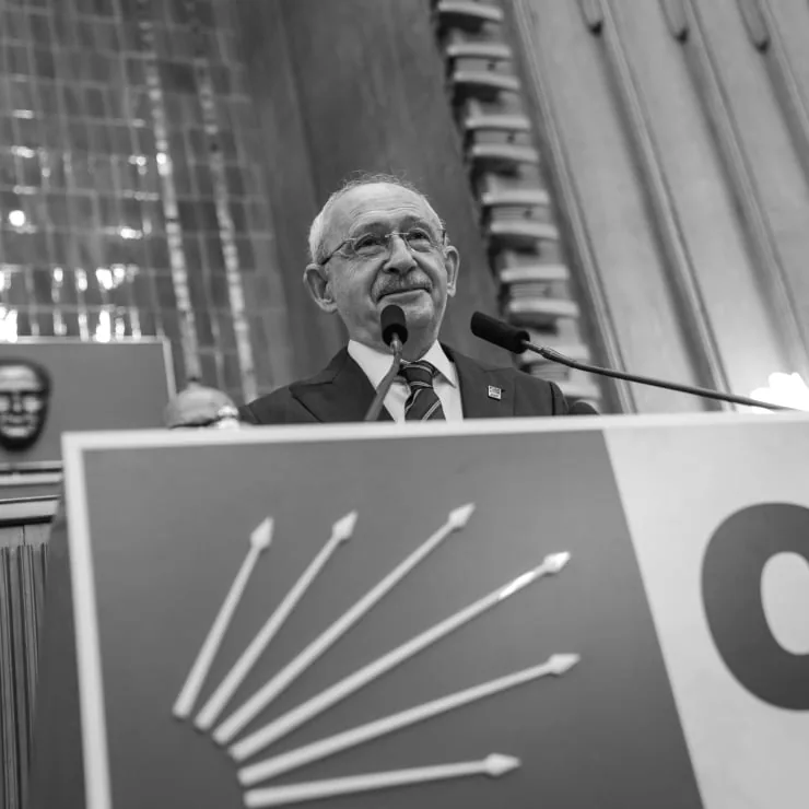 Kılıçdaroğlu Erken Seçim Tartışmalarına Mesafeli: Ülke Yangın Yeri