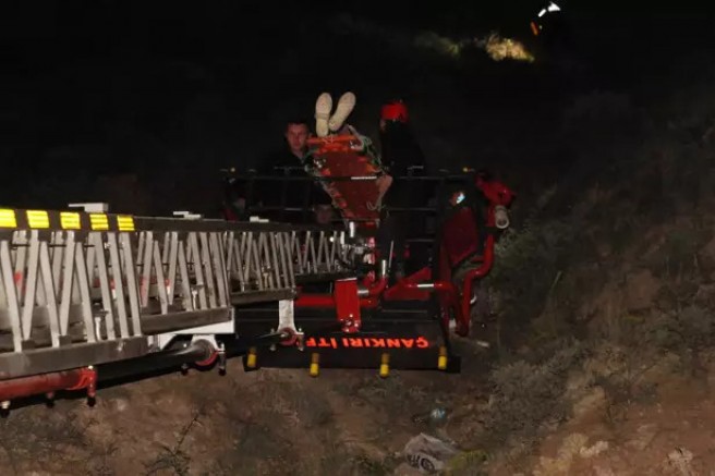 Çankırı Kalesi'nde Dengesini Kaybeden Genç Uçuruma Yuvarlandı