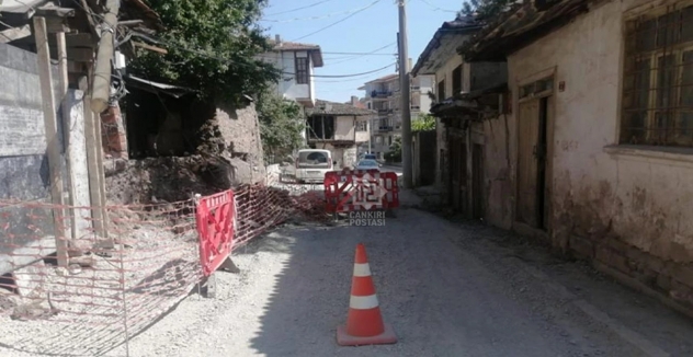 Çankırı'da Altyapı Çalışmaları Sırasında Ahşap Evde Çökme Meydana Geldi