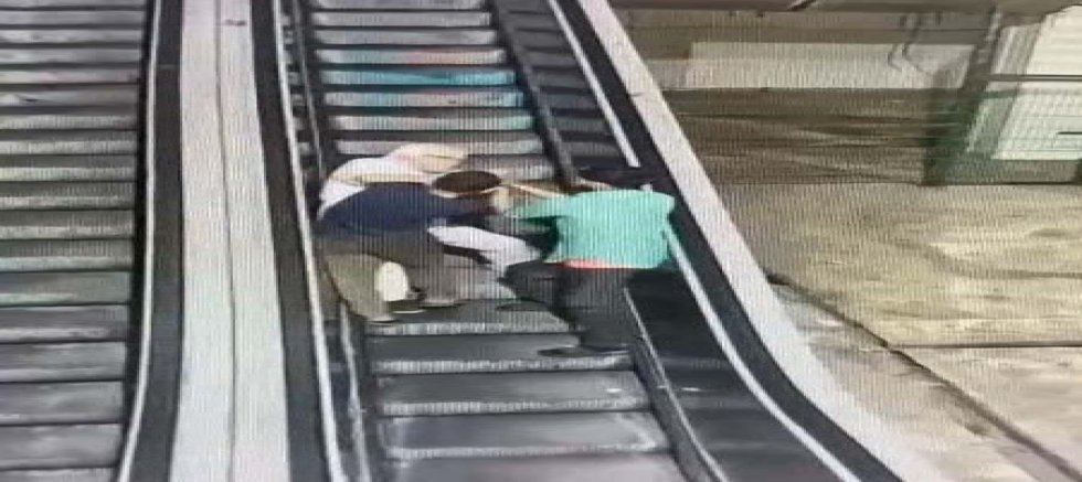 Beyoğlu'nda Dehşet Veren Gasp: 67 Yaşındaki Adamın Boğazını Sıktılar