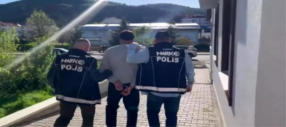 Çankırı Şabanözü’nde Uyuşturucu Operasyonu: 15 Gözaltı, 4 Tutuklama