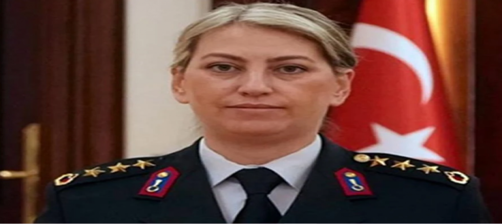 Jandarma Kıdemli Albay Gülden Mat Şakir Tuğgeneralliğe Terfi Etti