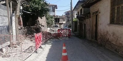 Çankırı'da Altyapı Çalışmaları Sırasında Ahşap Evde Çökme Meydana Geldi