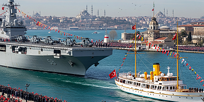 İstanbul Boğazı’nda “Mavi Vatan” Geçidi