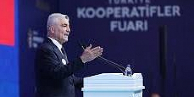 Ticaret Bakanı Ömer Bolat, Kooperatifler Fuarı’nda Yoğun Mesai Yaptı